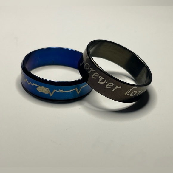 NWT Unisex Rings Men- Women 2PC SET STAINLESS STEEL SIZE 11 - Picture 15 of 16